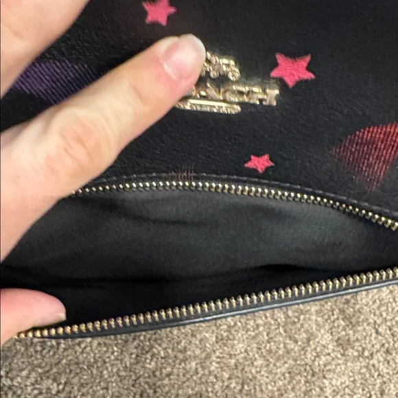 Coach Gallery Tote Bag with Disco Star Print - Picture 9 of 16